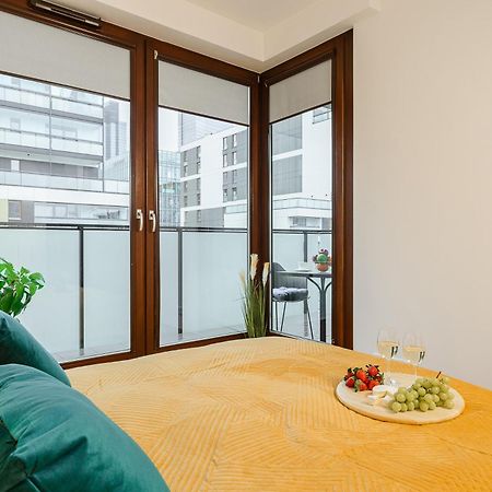 Cozy Family Apartments With Balcony Near Zlote Tarasy Warschau Exterior foto