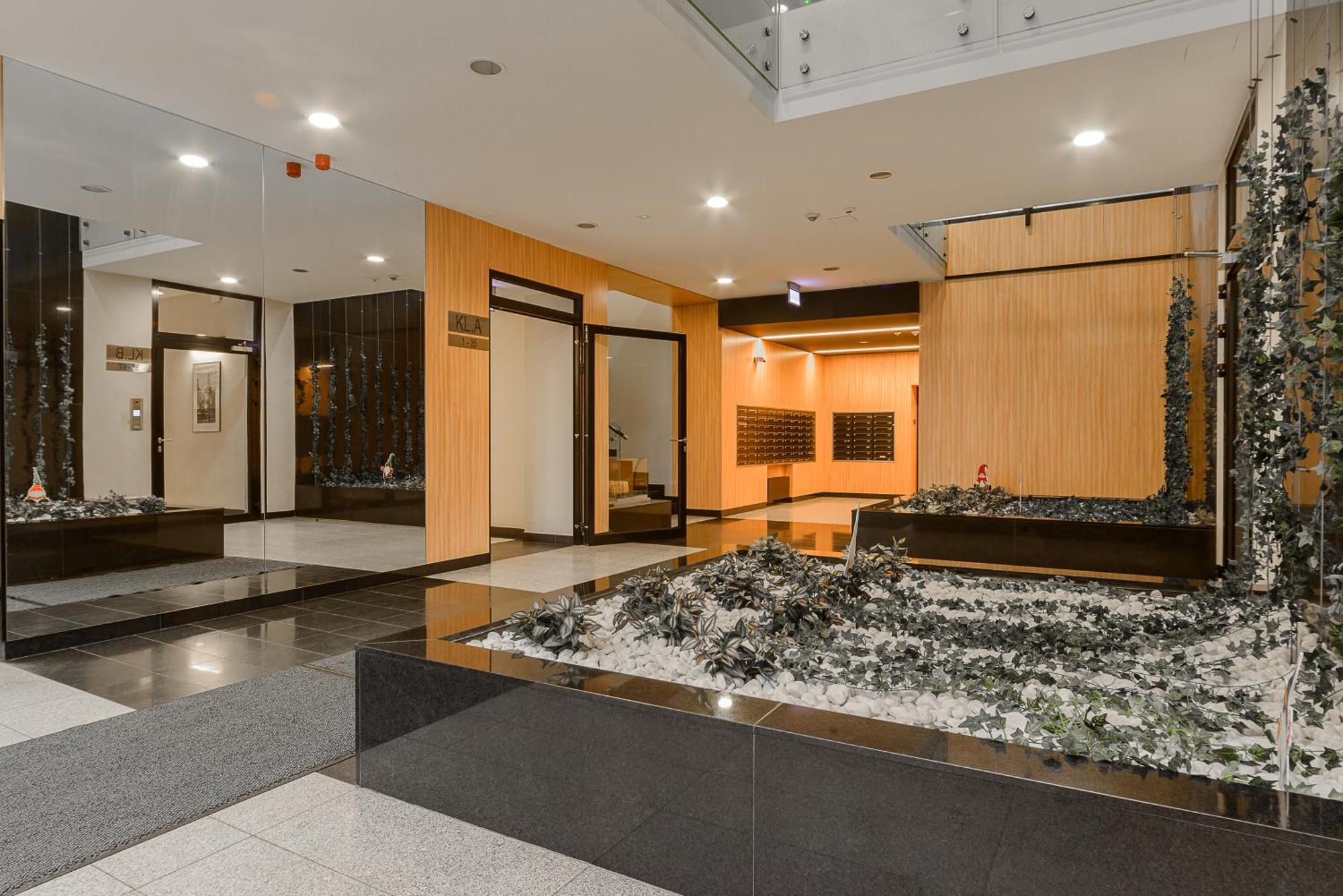 Cozy Family Apartments With Balcony Near Zlote Tarasy Warschau Zimmer foto