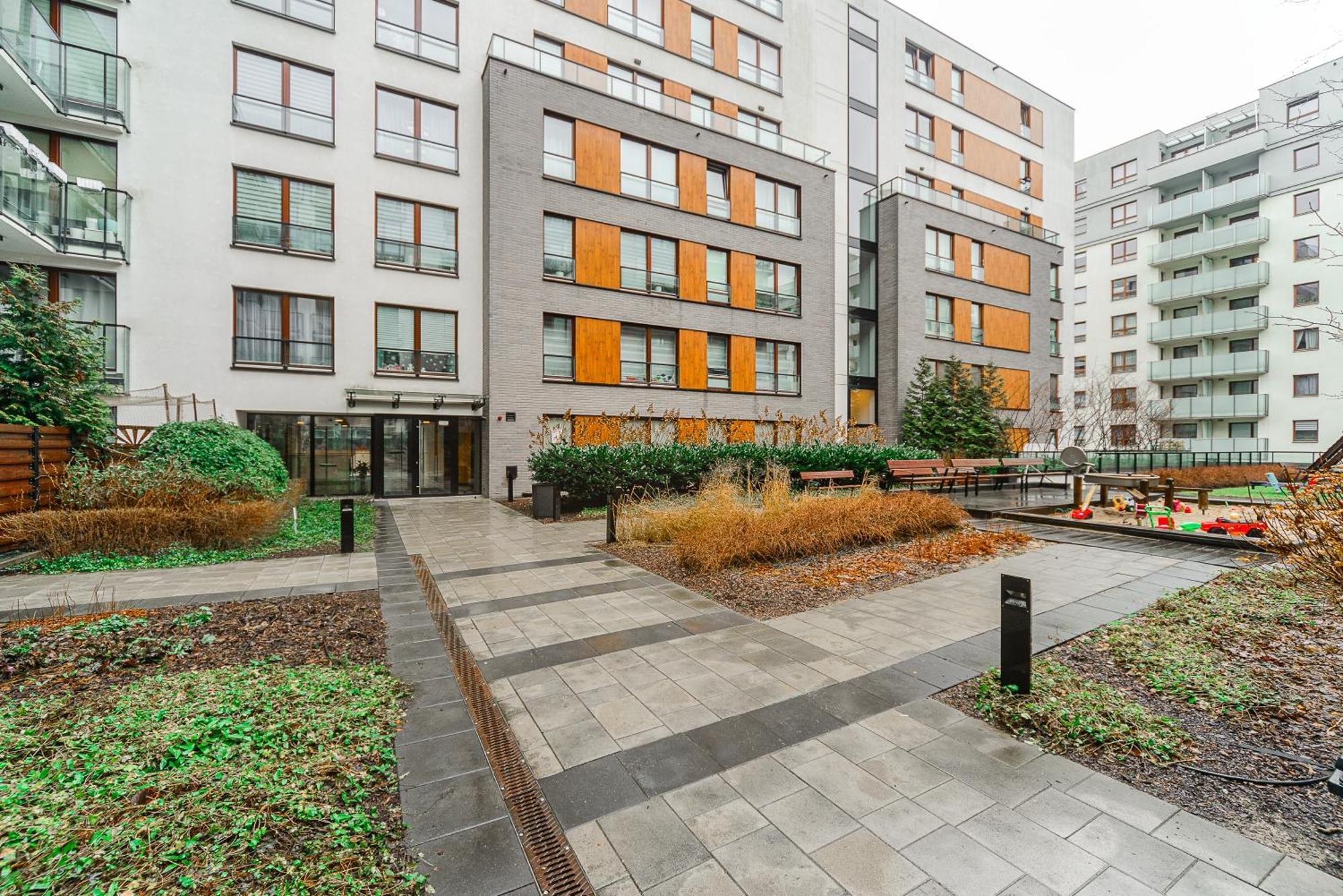 Cozy Family Apartments With Balcony Near Zlote Tarasy Warschau Zimmer foto